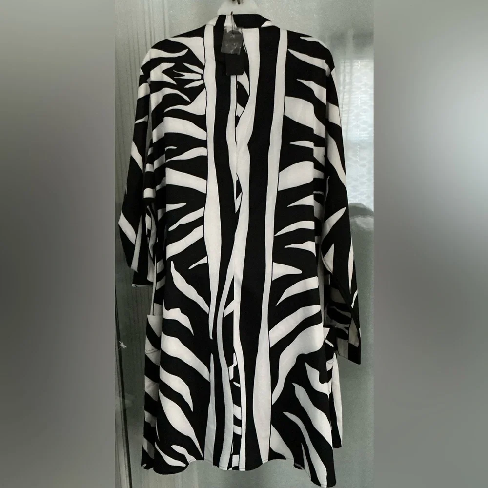 BUXOM CURVY BLACK AND WHITE ZEBRA PRINT SHIRT DRESS